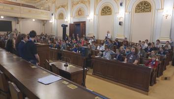 Rekordní zájem o soutěž mladých géniů. Znalosti poměřilo přes 100 tisíc dětí