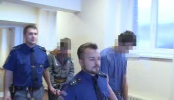 Za brutální vraždu dostali mladíci 7,5 roku. Slíbili, že se polepší