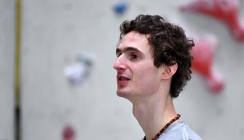 Odložení OH v Tokiu je pro mě výhoda, říká lezec Adam Ondra