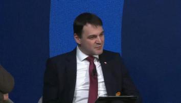 Macinka v Mnichově pobouřil zahraniční politiky. Nevydrželi to a pustili se do něj