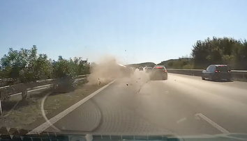 Policie varuje řidiče drsnými záběry z nehod. Na hříšníky nasadí nové dodávky