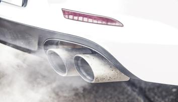 Obří pokuta pro německé automobilky. Tajně prý brzdily snižování emisí