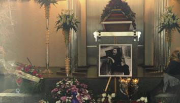 Kondolence ryté diamantem, mezi hosty i Havlová nebo Slováček