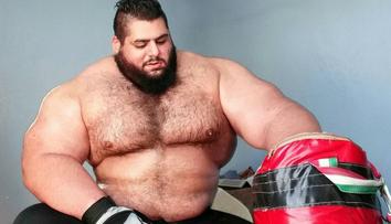 Hulk se chystá do boxerského ringu. Rukavice nebudou potřeba