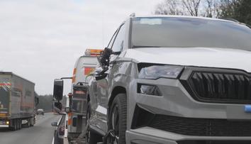 Pojistka na auto opět zdraží. Připlatí si i řidiči, kteří nikdy nebourali