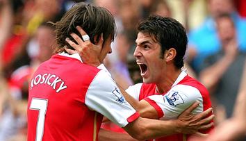 Rosický ano, Henry ne. Fabregas překvapil volbou nejlepších spoluhráčů