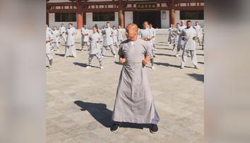 Mladí míří za kung-fu do Číny. Za trénink platí desítky tisíc měsíčně