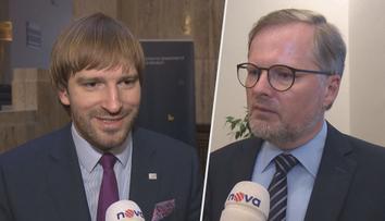 Opozice už vládu nekritizuje. Už nejde o politický boj, ale hlavně o zdraví lidí