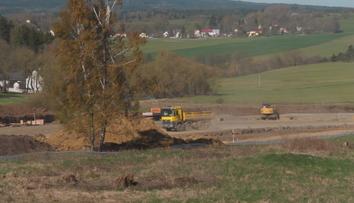 Poslední chybějící část D6 má zelenou. Řidičům přinese bezpečnější cestu