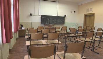 Prvňáčků stále ubývá. Ředitelé škol se bojí slučování tříd a propouštění