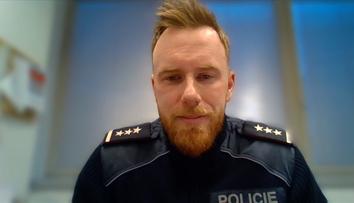 Kuriózní výmluvy i dorty. Policisté řekli, jak probíhají kontroly opatření