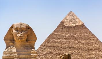 Netradiční suvenýr: Kámen z pyramidy nestojí téměř nic
