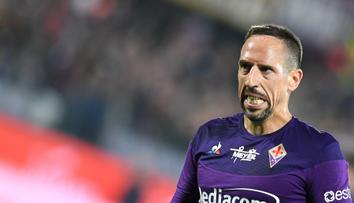 Ribéry má průšvih! Inzultoval rozhodčího a čeká ho dlouhý trest