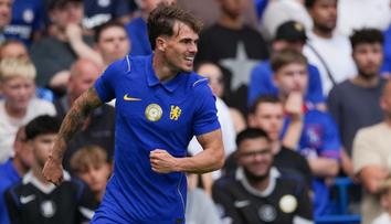 Partnerku hvězdy Chelsea vyděsila veverka. Strach jí nahnal i ChatGPT