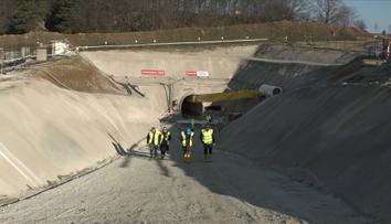 Stavbu dálnice D3 komplikují vandalové. Ničí zábrany proti drobným živočichům