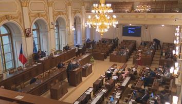 Stát si posvítí na pobyt cizinců v Česku. Zvýší to bezpečnost, shodují se poslanci