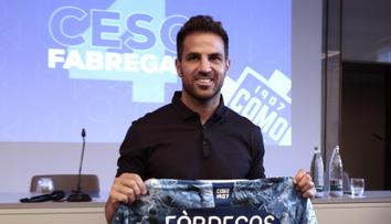 Cesc Fabregas definitivně končí s kariérou. Vydává se na trenérskou dráhu