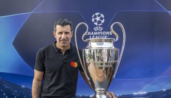Šmicer, Pirès, Kluivert, Figo nebo Kaká. Turnaj legend sledujte na Nova Sport