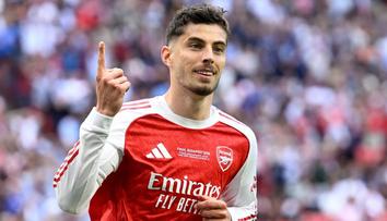Hvězdný fotbalista se pochlubil radostnou novinkou. Jeho trenér málem zkazil překvapení