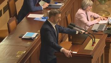Sněmovna znovu projedná novelu rozpočtových pravidel. Pavlovo veto hodlá přehlasovat
