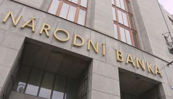 Policie zatkla zaměstnance ČNB. Měl ukrást desítky milionů korun