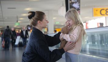 Maminku s dcerou vyloučili z letadla do Řecka. Nedodržely málo známé pravidlo