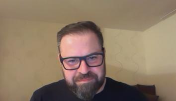 Vysoké teploty v létě restauracím nepomohly. Odborník vysvětlil důvody