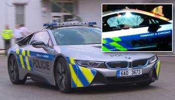 Chovanec se vyjádřil k nehodě policejního BMW. Tohle vzkázal