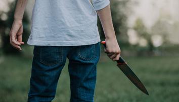 Útoků na školách přibývá. Učitel je jeden z prvních na ráně, říká psycholog