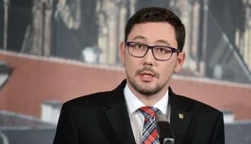 Ovčáček se vykašlal i na velkého kamaráda. Ten mu poslal krásné přání