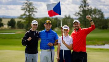 Sportovní hvězdy spojily síly. Štěpánek či Voráček hráli po boku paragolfistů