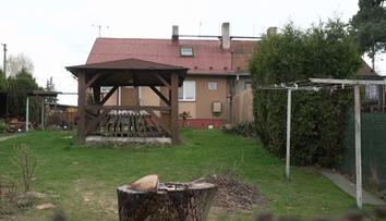 Rodiny na Karvinsku zuří. Část vašeho pozemku patří nám, řeklo jim město