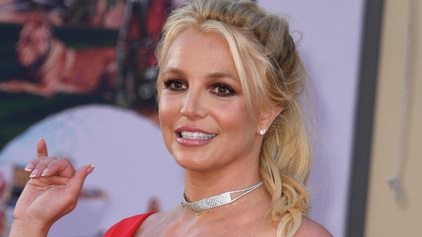 Britney svitla naděje, proklínaný otec se chce vzdát opatrovnictví