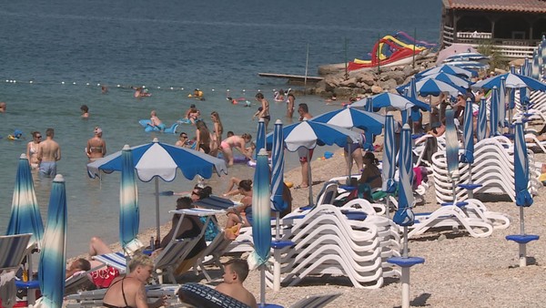 Chorvatsko zažívá nápor turistů, Čechů už dorazilo více než minulý rok