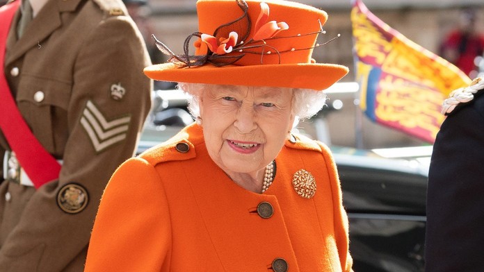 Kdy se britská královna Alžběta II. vzdá trůnu? Expert má jasno!