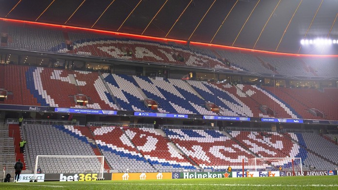 Allianz Arena fotbal Mnichov