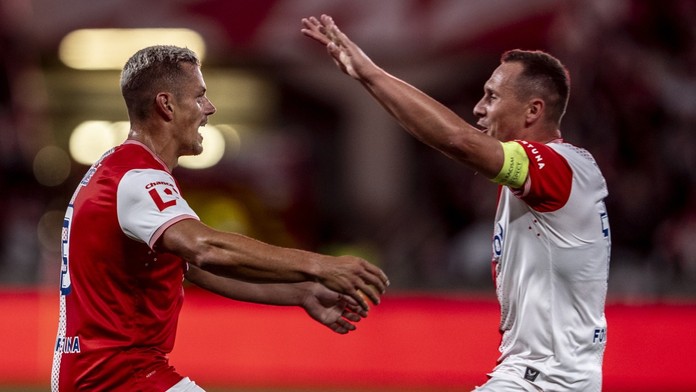 Program LM: Slavia začne doma proti Bodø/Glimt, svátek s Barcelonou v lednu