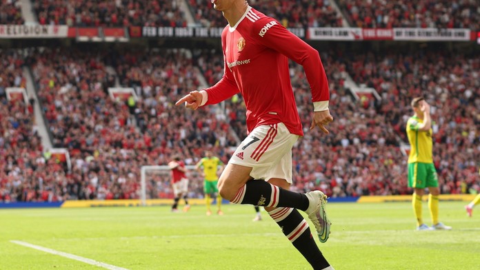 Jak to vypadá s Ronaldem? Trenér Ten Hag uklidnil fanoušky Manchesteru