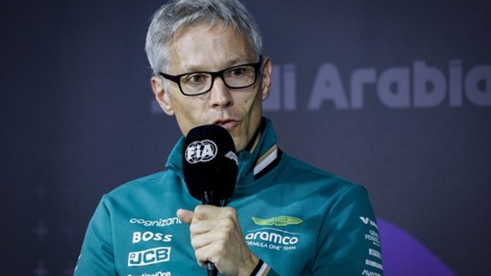 Penalizace Alonsa? Hořká pilulka, kterou musíme přijmout, říká šéf Astonu Martin