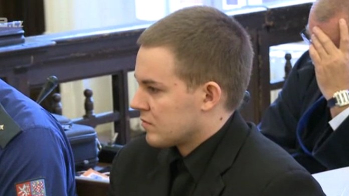 Seděl za vraždu prostitutky. Po čtyřech letech ho pustili. Zatím