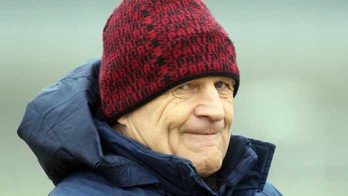 Trenér Hřebík slaví 70 let! Vzkazy fanoušků Sparty možná překvapí