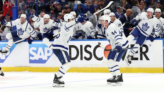 NHL nabídla dramata v prodloužení! Venku uspělo Toronto i New Jersey