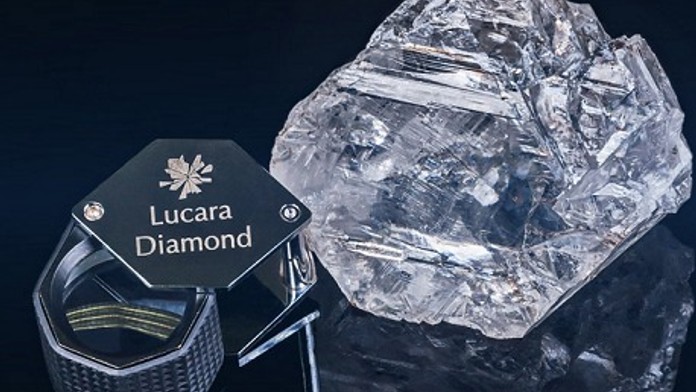 V Botswaně našli obrovský diamant: Neuvěříte, kolik váží!