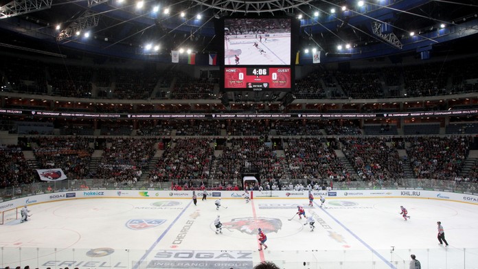 Nový rekord KHL! Na Ovečkina přišlo do O2 Arény přes 16 tisíc diváků