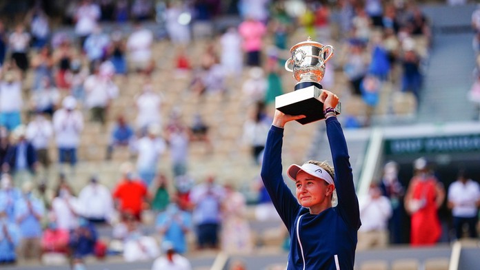 Užívej si tenis a vyhraj grandslam. Dojatá Krejčíková poslala vzkaz do nebe