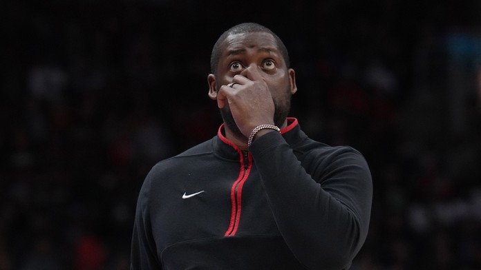 Basketbalový trenér Adrian Griffin