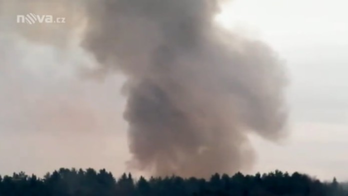 Další detonace! Evakuace se opakuje, okruh se rozšíří! Jde o život!