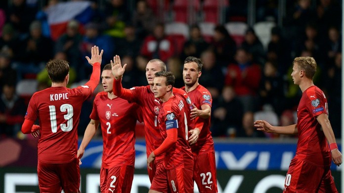 Češi s Čínou prohrávali a museli otáčet. Darida zahodil penaltu!