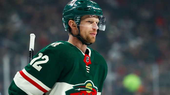 Zkušená posila pro Buffalo! Sabres posílí nejstarší z bratrů Staalů Eric