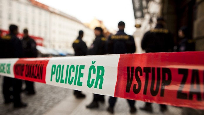 Vražda v Praze: Zemřít měl známý izraelský podnikatel. Podezřelý je na útěku
